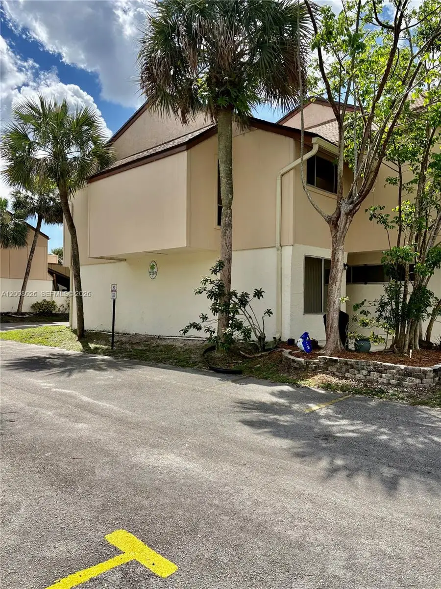 8208 NW 9th Ct #1, Plantation, FL 33324 - #3