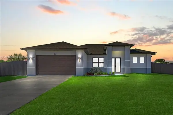 122 NE 11th Ter, Cape Coral, FL 33909