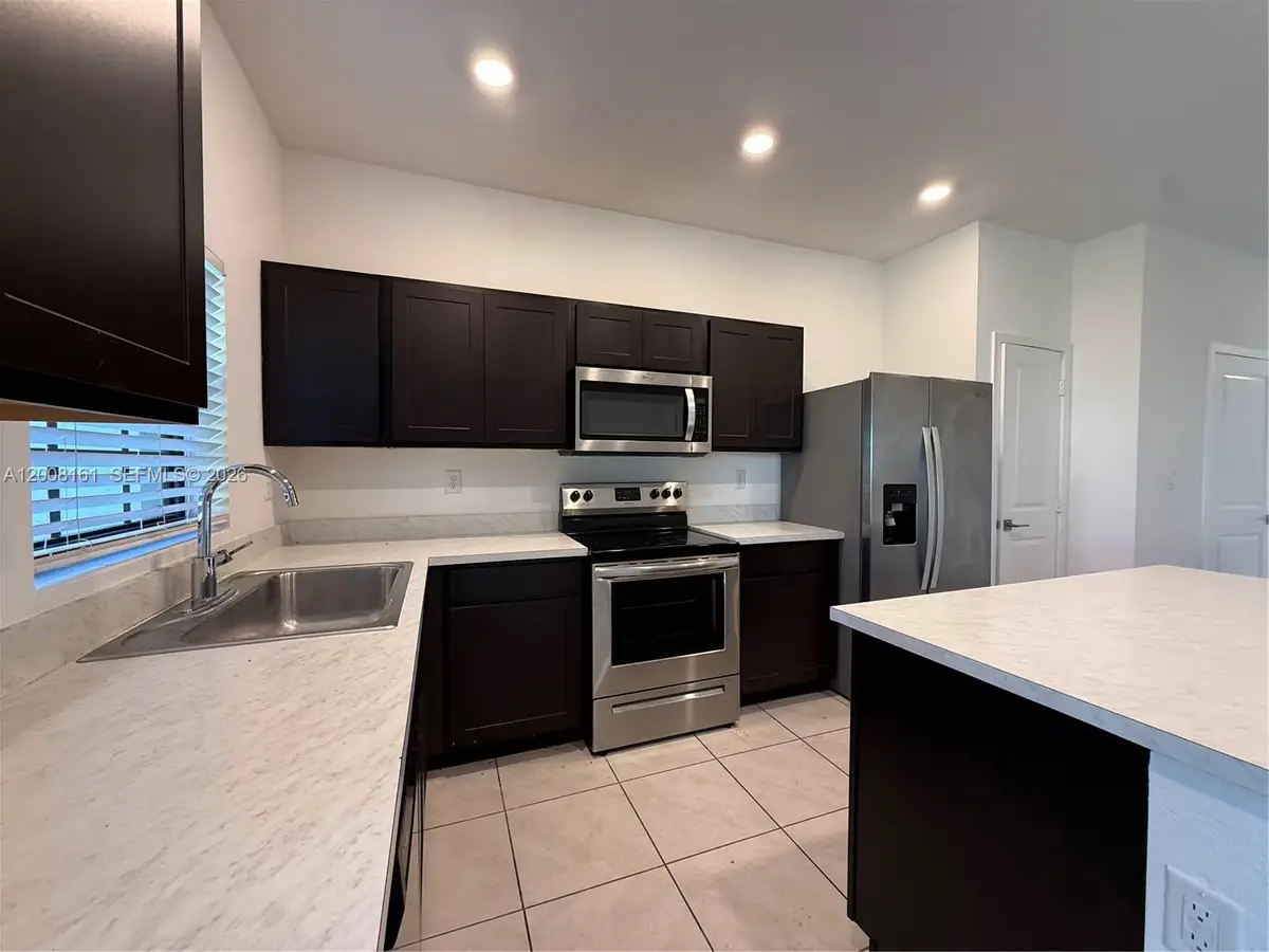 731 SW 11th St, Florida City, FL 33034 - #1