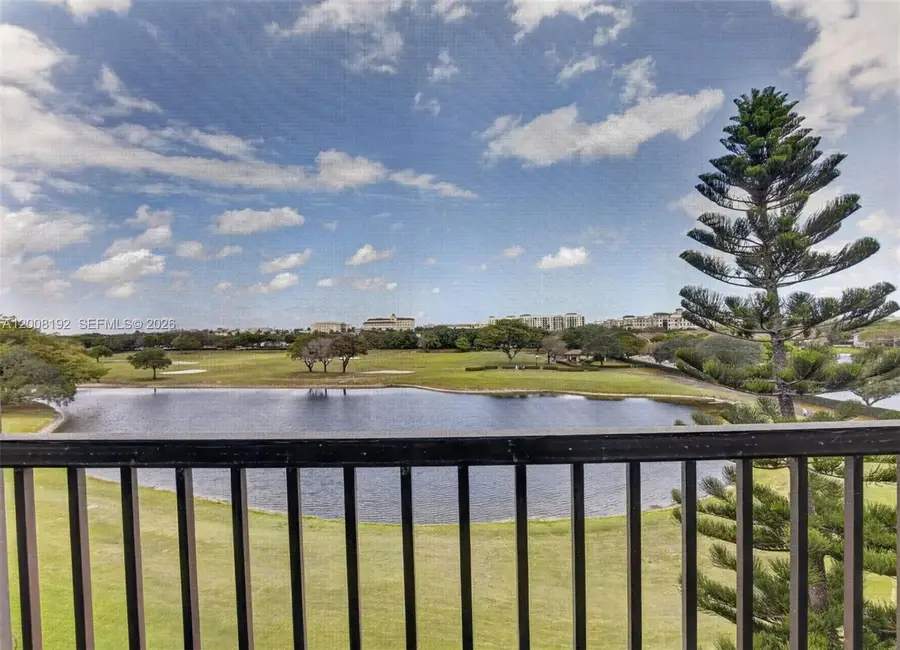 3300 W Rolling Hills Cir #606, Davie, FL 33328 - #3