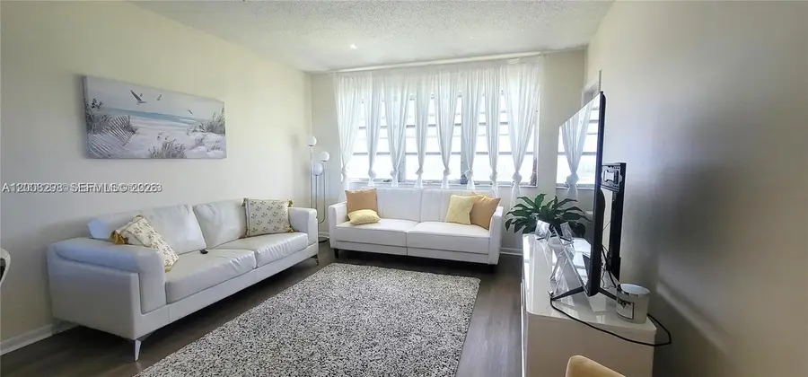 2200 Park Ln #302, Hollywood, FL 33021 - #2