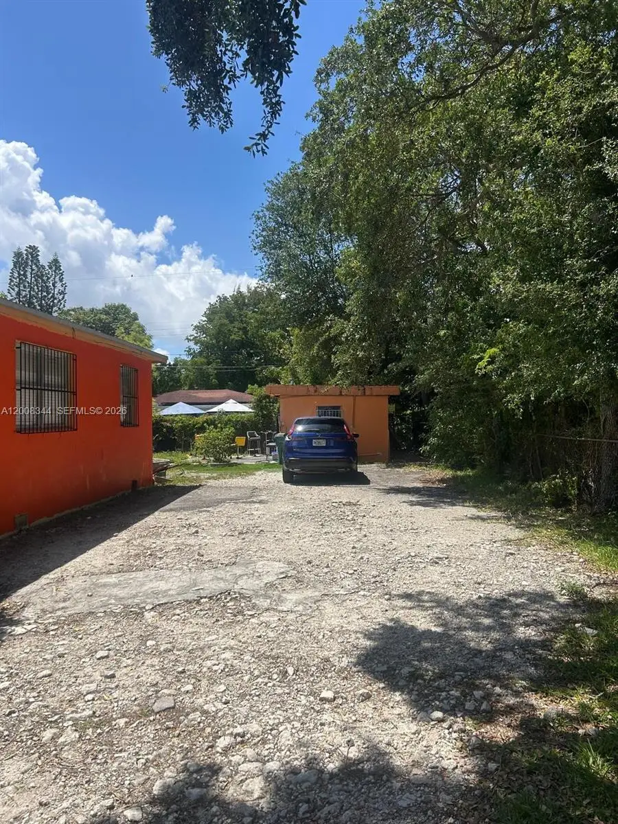 1118 NW 47th St, Miami, FL 33127 - #2