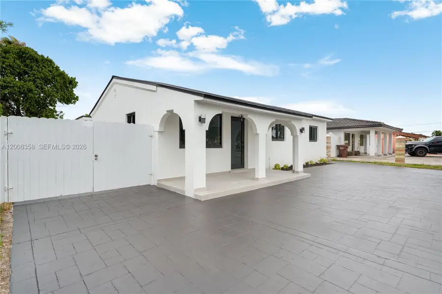 851 W 35th St, Hialeah, FL 33012 - #3