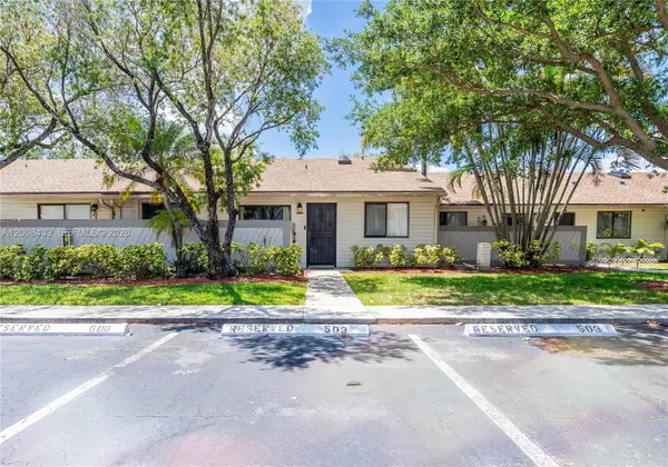 9804 NW 37th St #3E, Sunrise, FL 33351