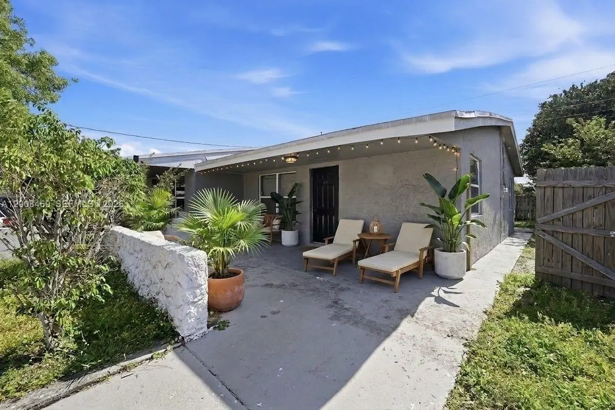 3070 NW 12th Ct, Fort Lauderdale, FL 33311 - #1