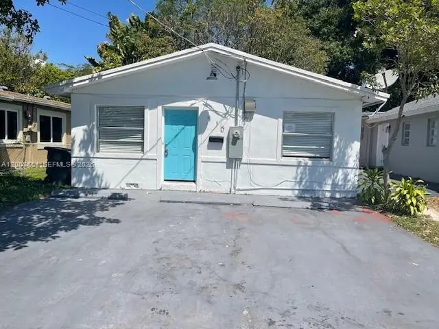 410 NW 9th St, Hallandale Beach, FL 33009 - #1