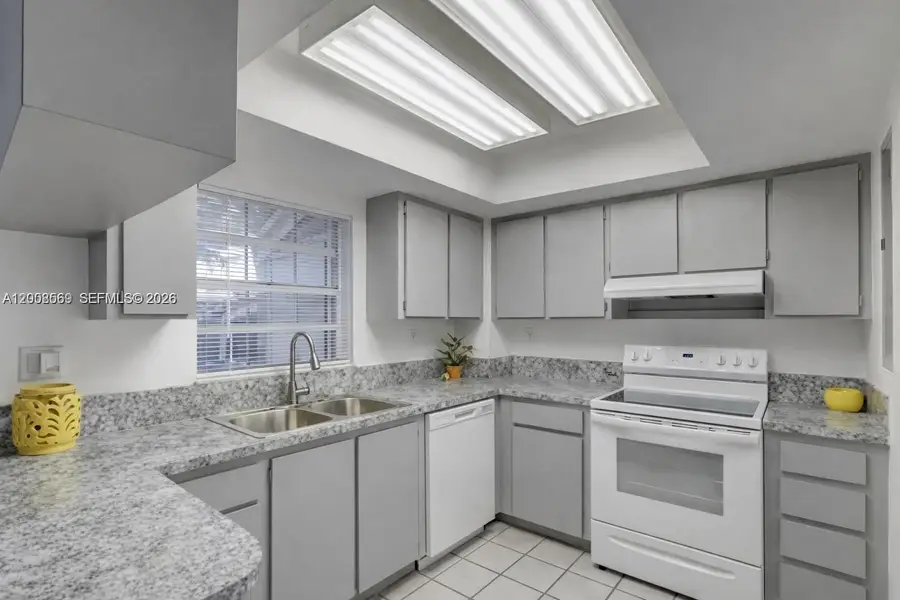 5122 SW 122nd Ter, Cooper City, FL 33330 - #3