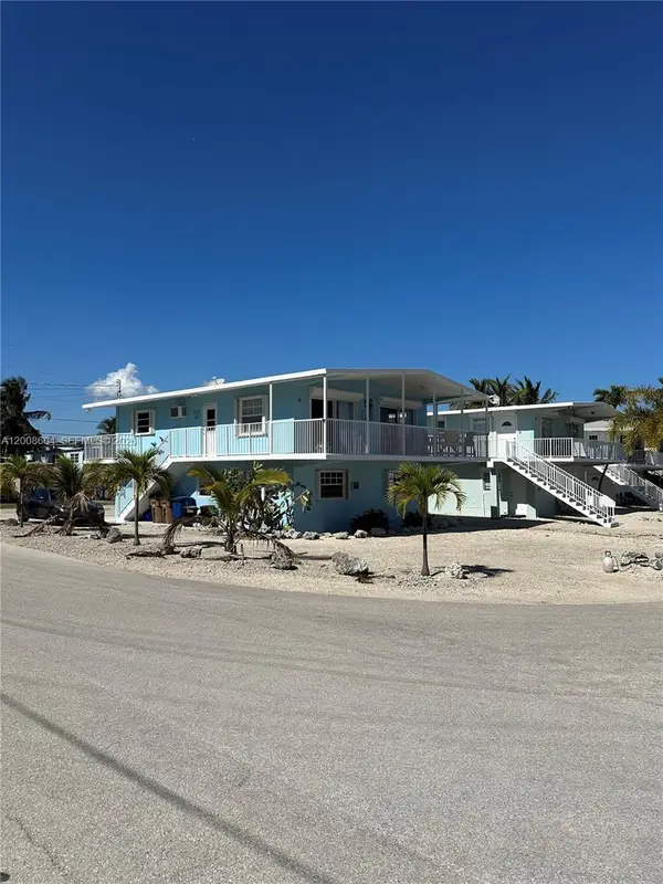 16 Shoreland Dr, Key Largo, FL 33037