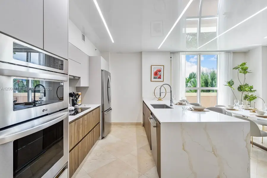17555 Atlantic Blvd #508, Sunny Isles Beach, FL 33160 - #3