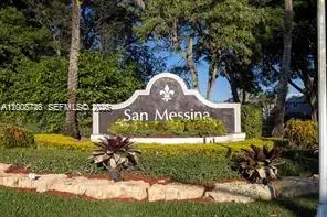 1919 Madeira Dr #4, Weston, FL 33327