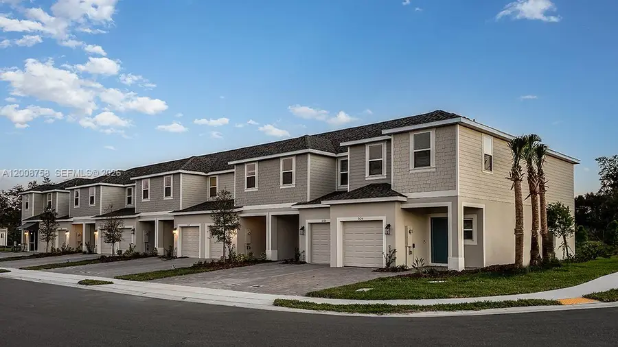 2978 Canary Ave, Davenport, FL 33837 - #2