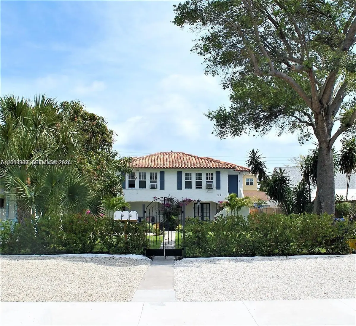 218 S M St, Lake Worth, FL 33460 - #1