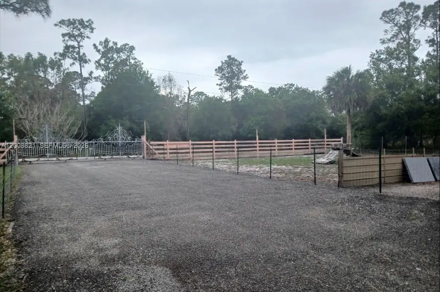 745 S Sendero St., Clewiston, FL 33440 - #3