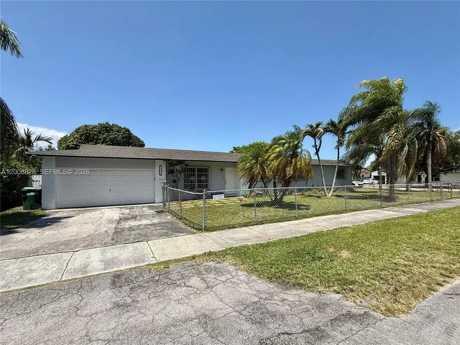 10401 SW 164th St, Miami, FL 33157 - #2