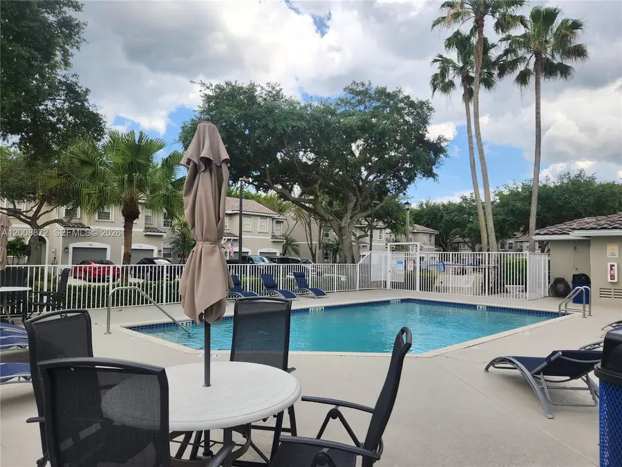 13206 NW 7th Pl, Plantation, FL 33325 - #3