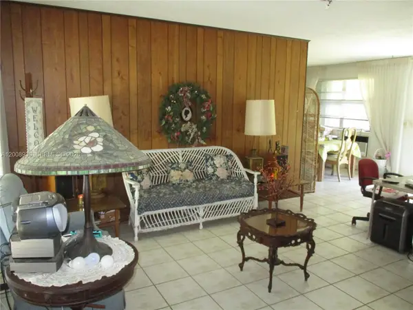 19311 Gulfstream Rd, Cutler Bay, FL 33157