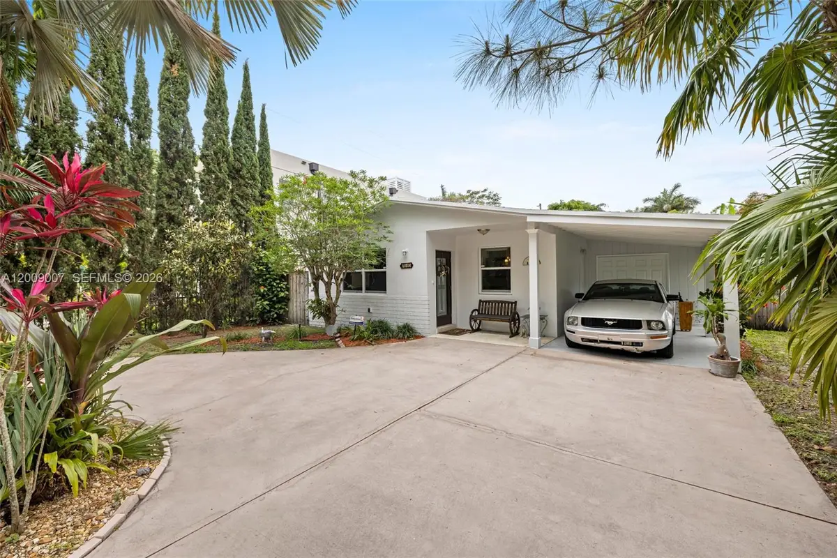 7840 SW 67th Ave, South Miami, FL 33143 - #1