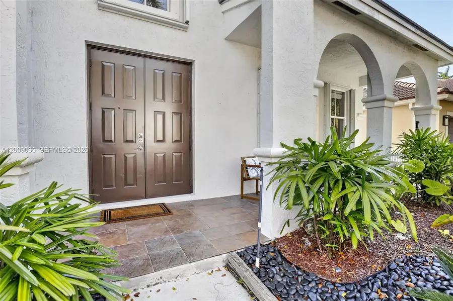 1311 Croton Ct, Weston, FL 33327 - #2