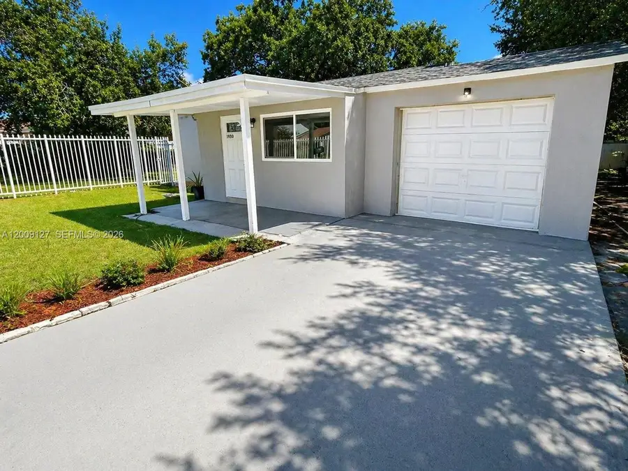 1930 NW 87th St, Miami, FL 33147 - #2