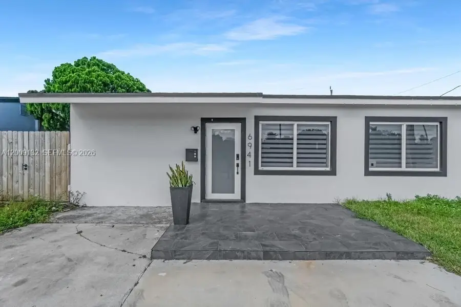 6941 Sheridan St, Hollywood, FL 33024 - #3