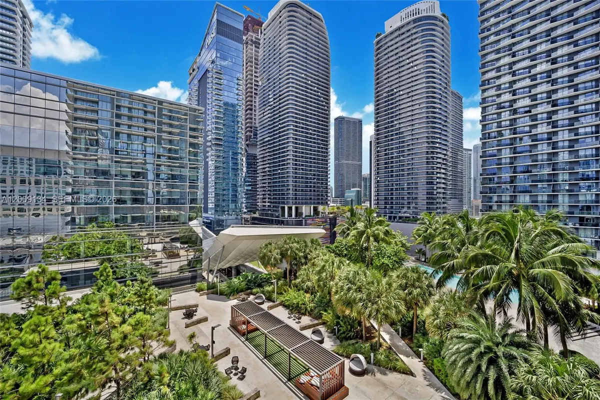 88 SW 7th St #1009, Miami, FL 33130 - #1