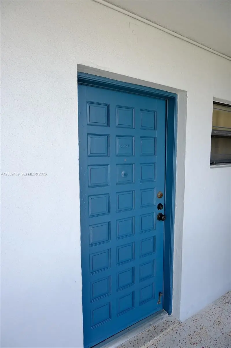 650 NE 149th St #505F, Miami, FL 33161 - #2