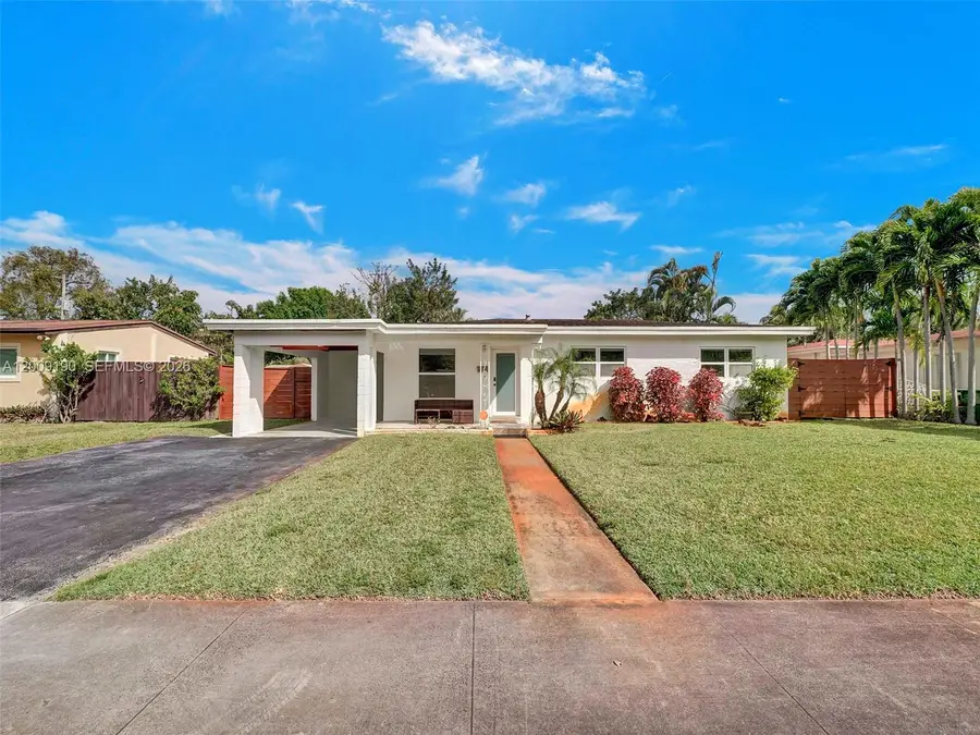 2461 SW 16th Ct, Fort Lauderdale, FL 33312 - #2