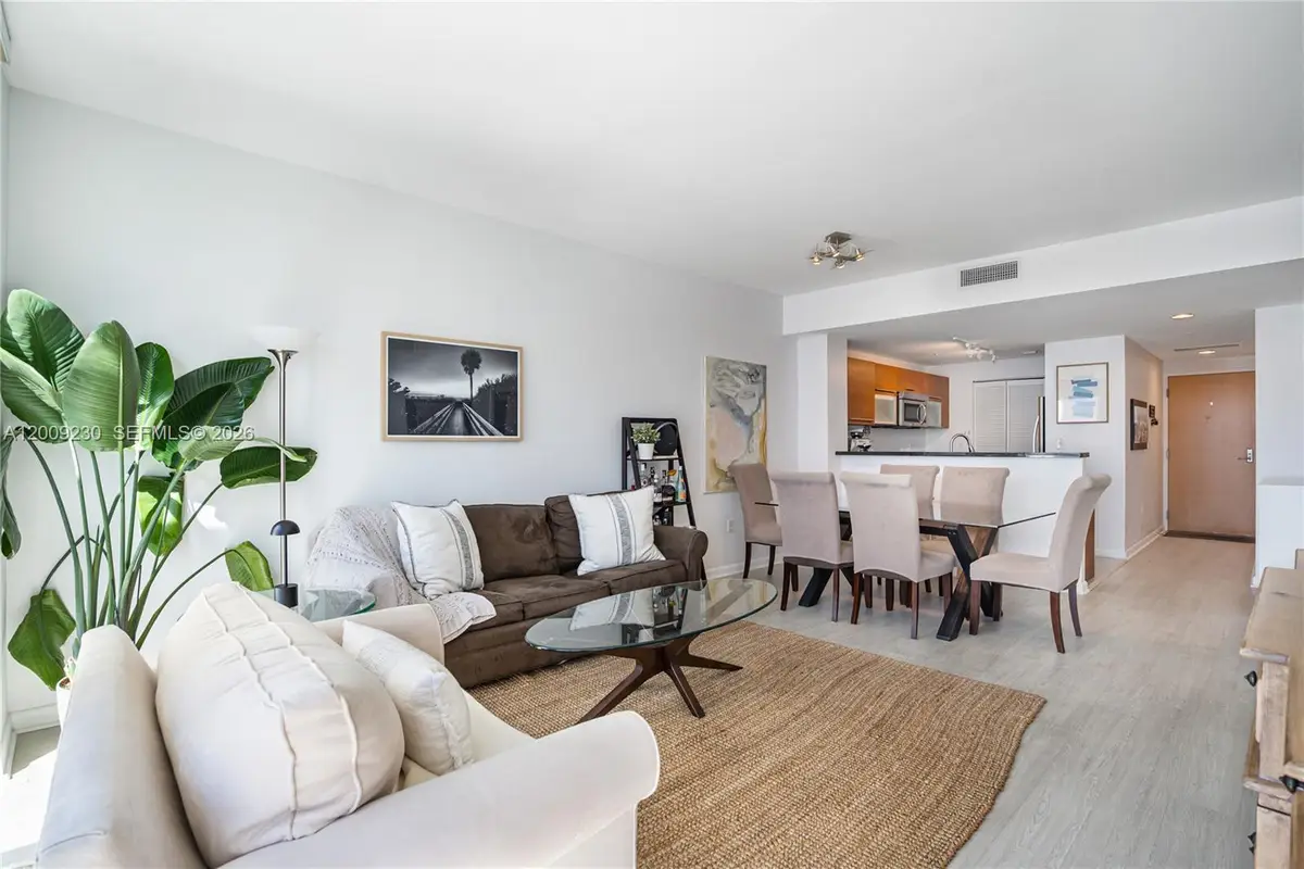 253 NE 2nd St #3104, Miami, FL 33132 - #1