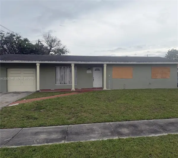 16211 SW 102nd Ct, Miami, FL 33157