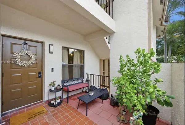 4409 NW 20th St #447, Coconut Creek, FL 33066