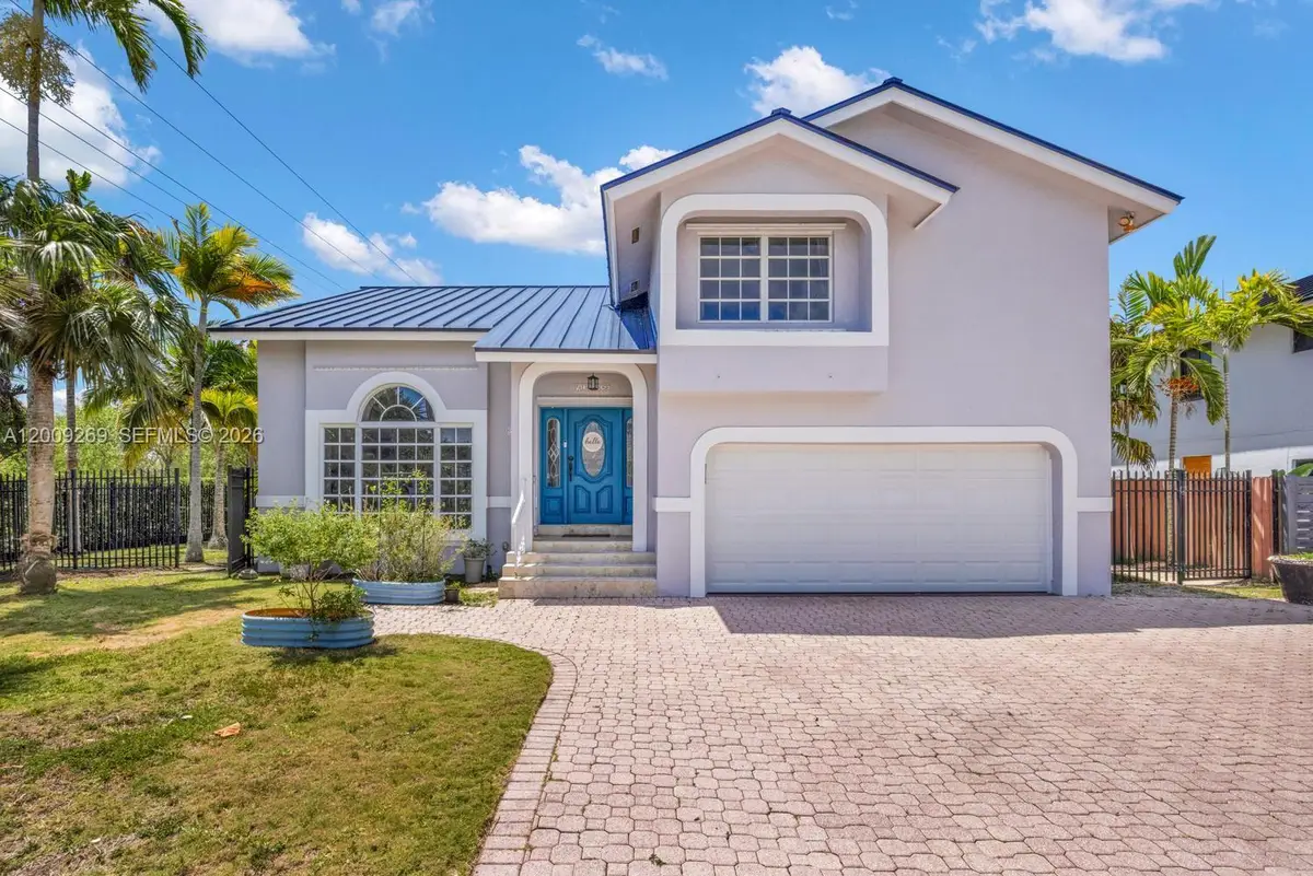 8900 SW 159th Ter, Palmetto Bay, FL 33157 - #1