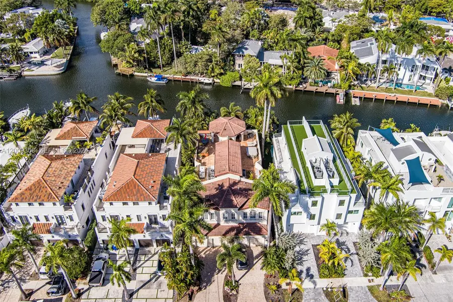 417 Hendricks Isle, Fort Lauderdale, FL 33301 - #2