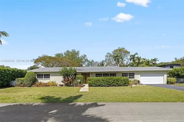 13730 SW 75th Ave, Palmetto Bay, FL 33158