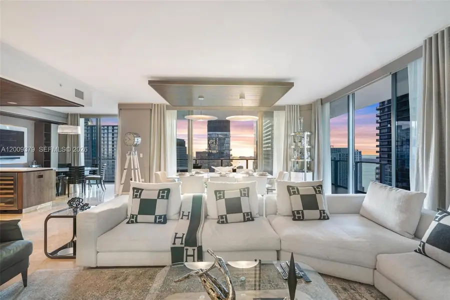 88 SW 7th St #3801, Miami, FL 33130 - #3