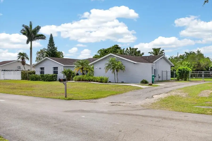 16040 SW 283rd St, Homestead, FL 33033 - #3