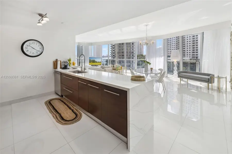 465 Brickell Ave #701, Miami, FL 33131 - #2