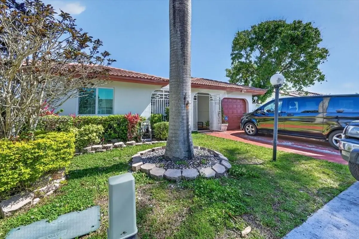 14313 SW 100th Ln, Miami, FL 33186 - #1