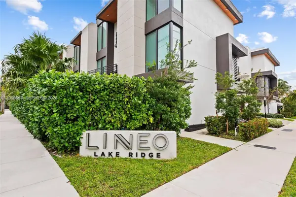 1056 N Victoria Park Rd, Fort Lauderdale, FL 33304