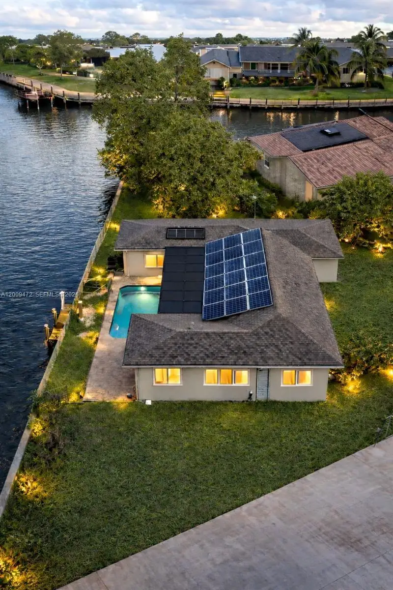 6091 SW 14th St, Plantation, FL 33317 - #3