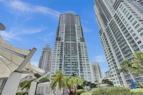 253 NE 2nd St #3304, Miami, FL 33132