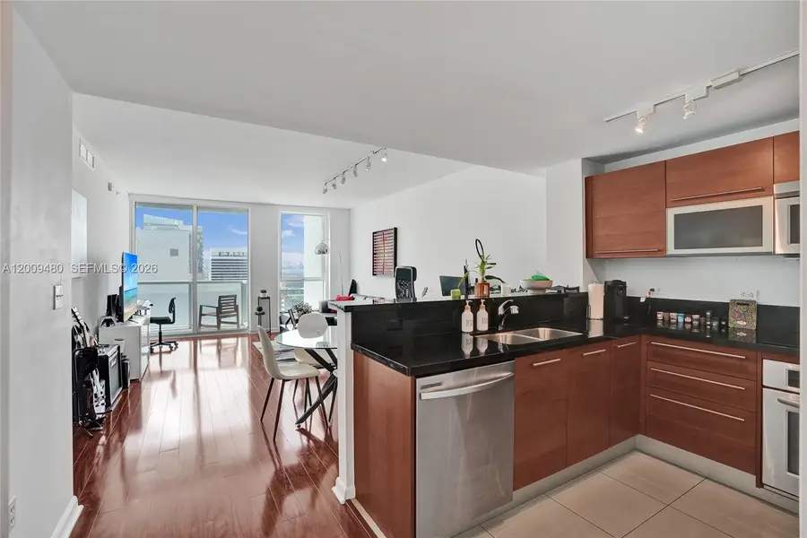 253 NE 2nd St #3304, Miami, FL 33132 - #2