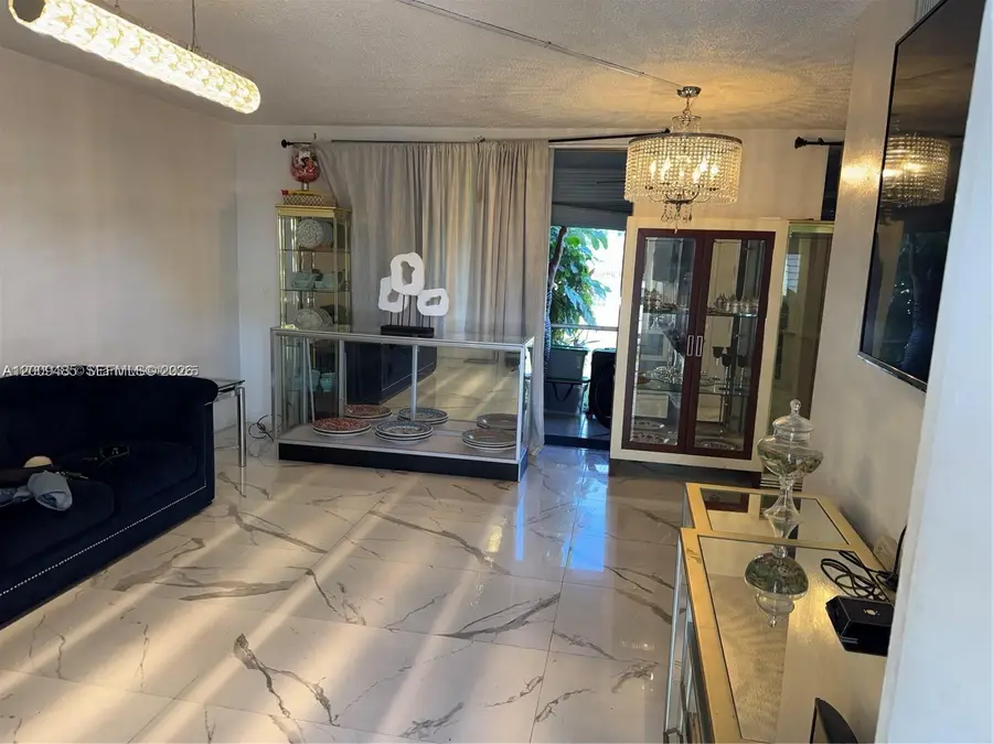 2980 Point East Dr #D102, Aventura, FL 33160 - #2