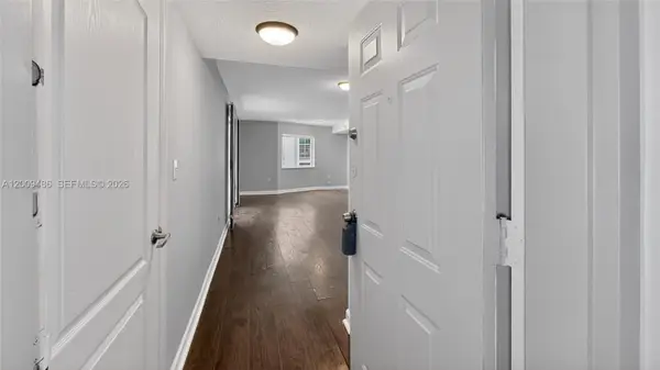 280 SW 20th Rd #904, Miami, FL 33129