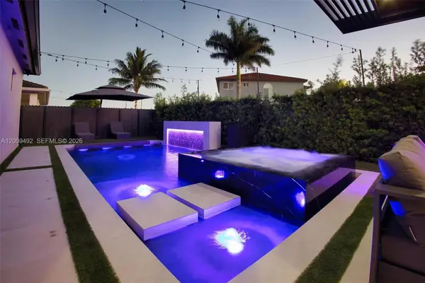 16314 SW 57th St, Miami, FL 33193