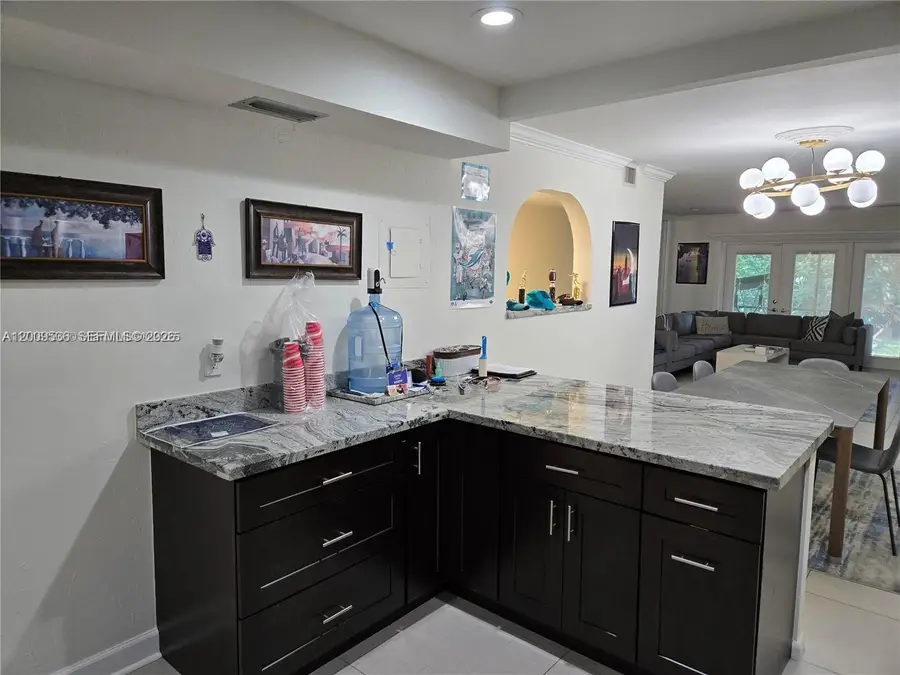 295 Jacaranda Dr #20, Plantation, FL 33324 - #2