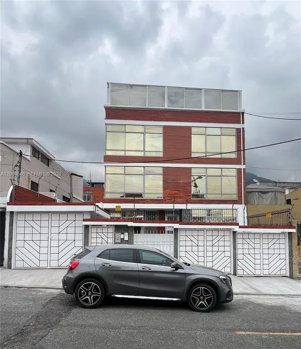 N35-95 Calle Manuela Senz, Quito, FL 
