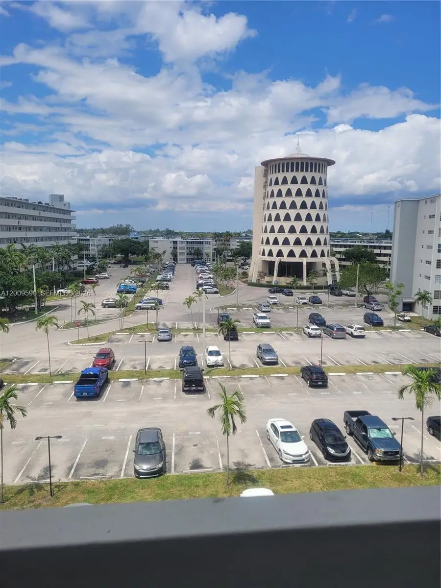 1780 NE 191st St #611-2, Miami, FL 33179 - #1