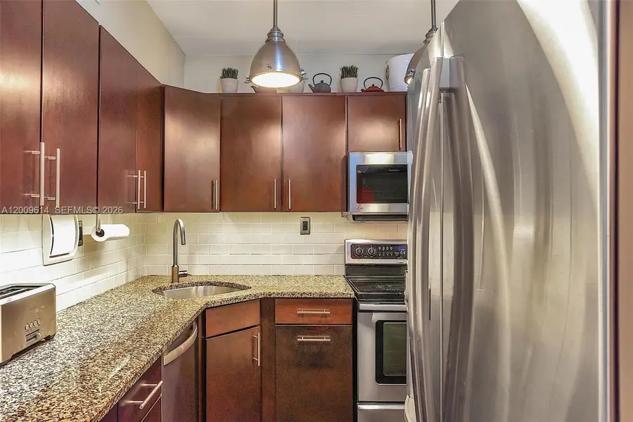 1200 West Ave #423, Miami Beach, FL 33139 - #3