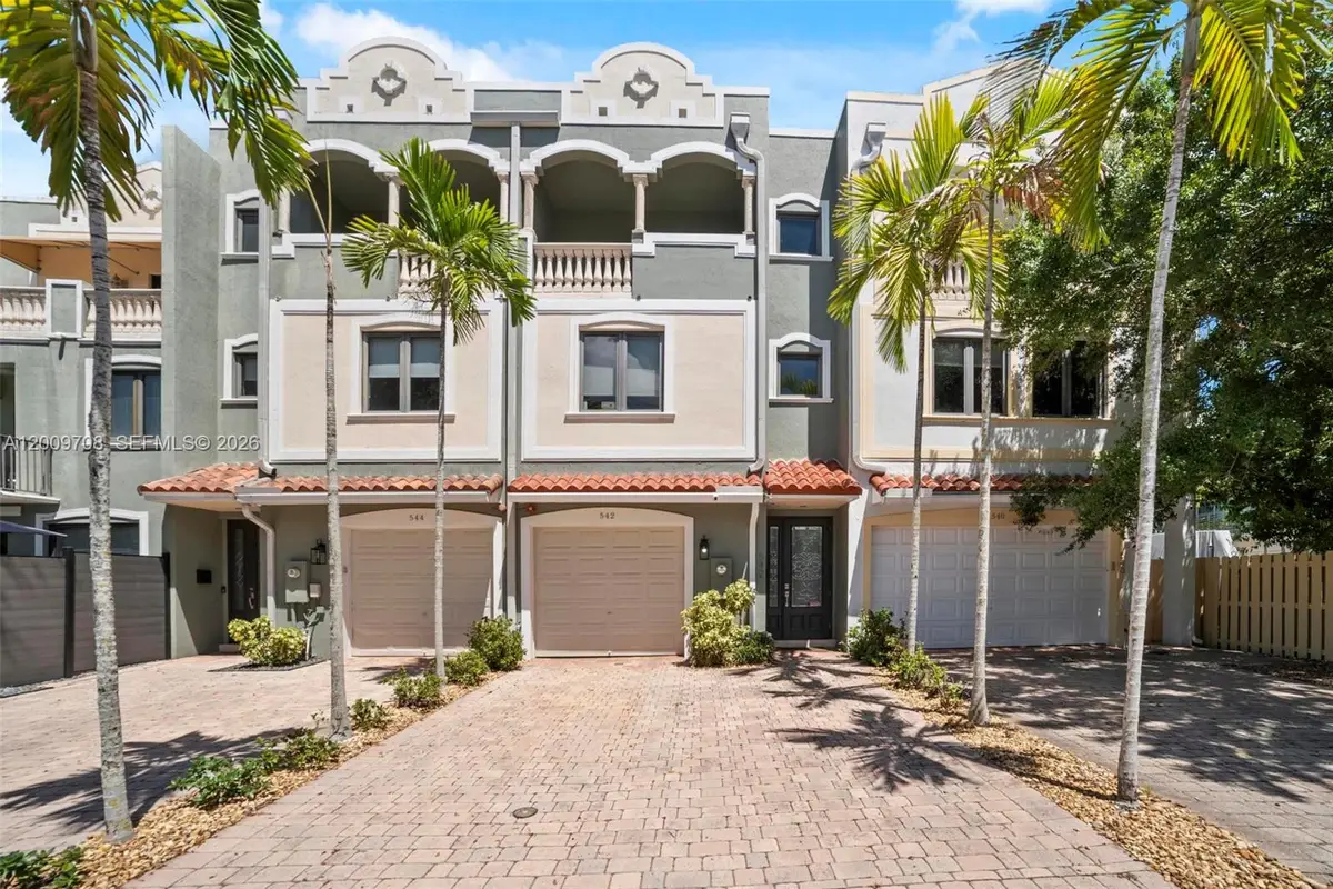 542 NE 17th Ave, Fort Lauderdale, FL 33301 - #1