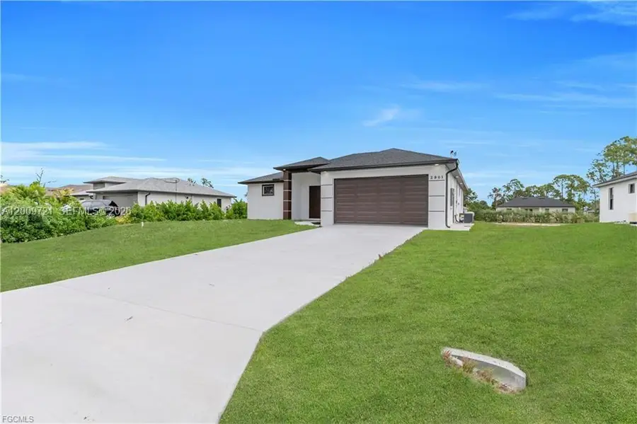 2901 Villa Ave S, Lehigh Acres, FL 33976 - #2